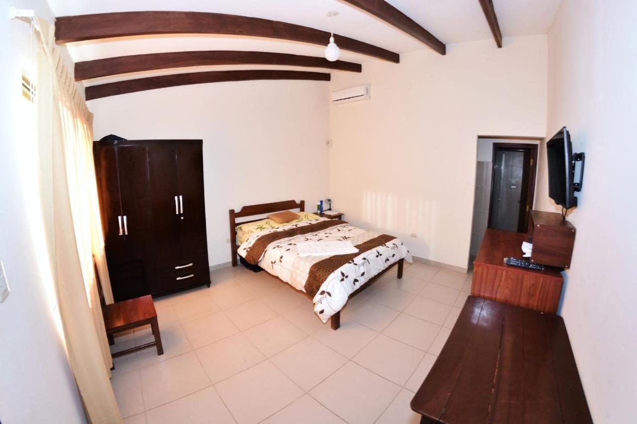 Los Jazmines Hotel Resort Warnes Εξωτερικό φωτογραφία